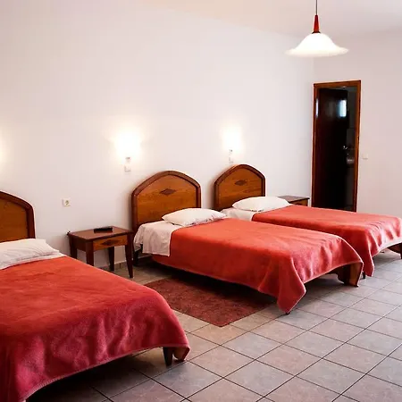 Szálloda Gigilos Omalos Hriszí Aktí Haniá